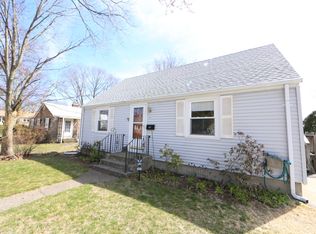 8 Welfare St, East Providence, RI 02914