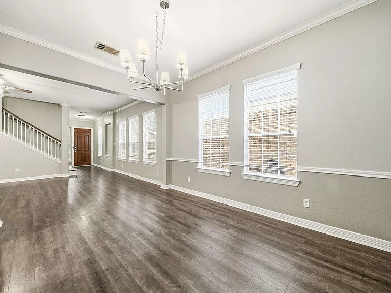 2711 Wallingford Pnes — Photo 17