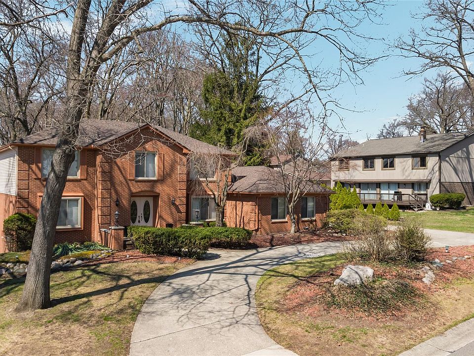 1st image of 28867 Appleblossom Ln