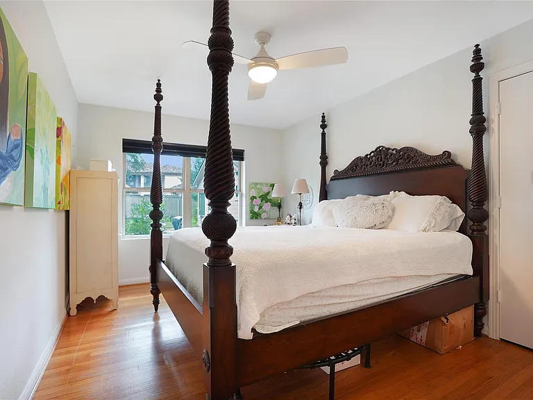 5643 Terwilliger Way — Photo 17