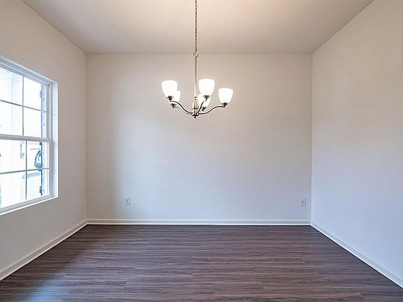 4th image of 10704 Partridge Ln #38