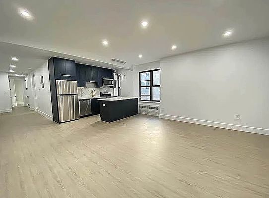 1st image of 1035 Washington Ave #1W