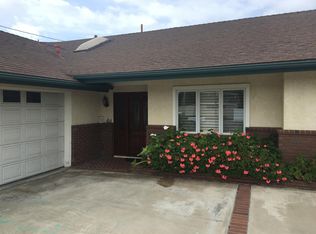 265 Lilac Ln, Costa Mesa, CA 92627