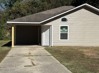 20009 Sunshine Dr #B, Long Beach, MS 39560