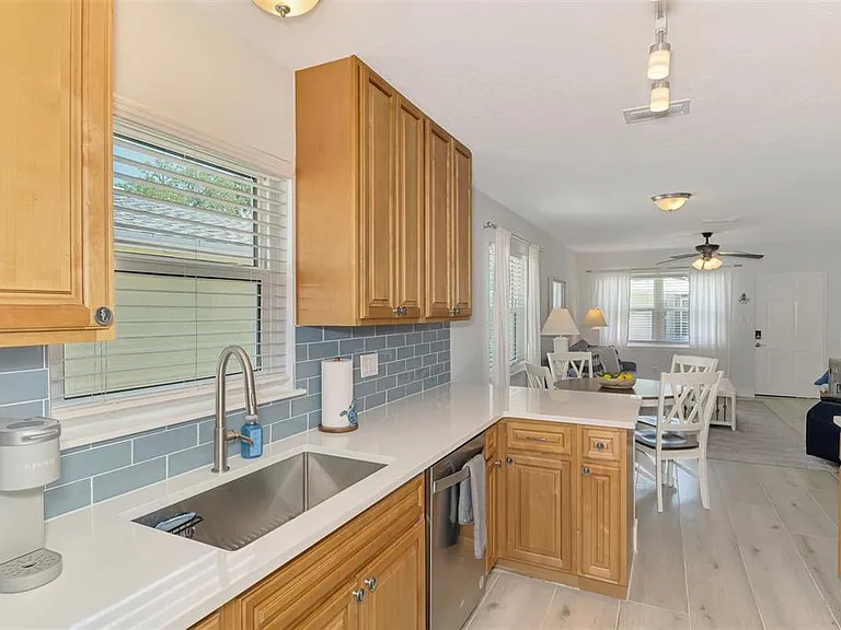 1137 N Moonmist Ct #L-7 — Photo 13