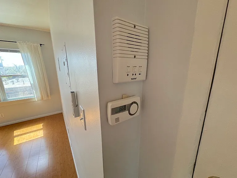 40 Brooks Ave #18 — Photo 9