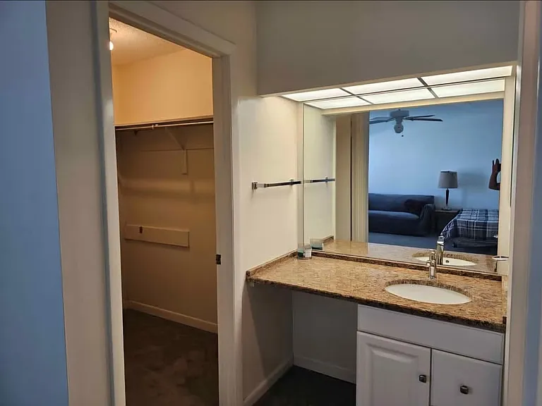 8705 Cove Ct #8705 — Photo 12