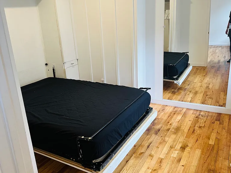 170 Norfolk St #10 — Photo 7