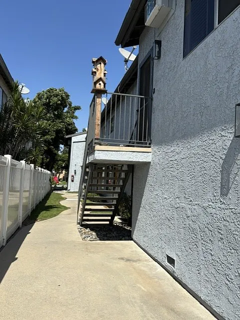 2 bed, 1.5 bath, $2,800 — Photo 2