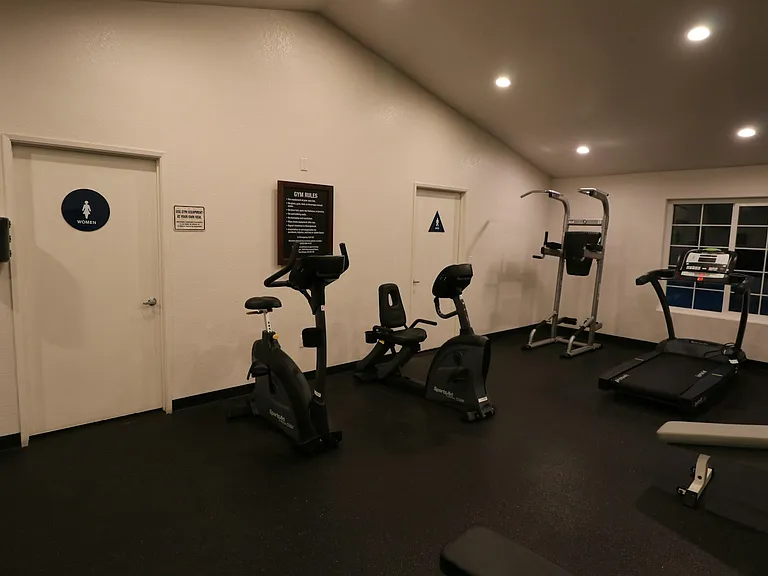 3601 Bernwood Pl #67 — Photo 24