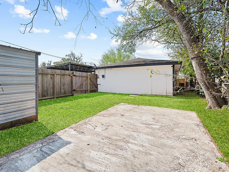 2222 Peppermill Rd — Photo 38