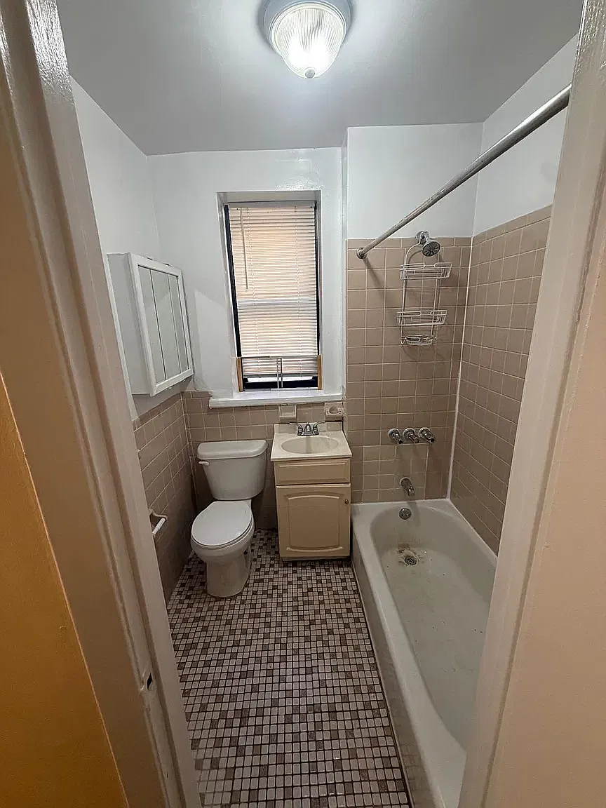 157 Vermilyea Avenue — Photo 3