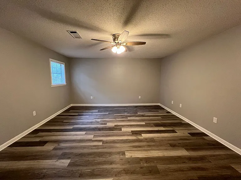 3608 Willow Lane Dr — Photo 13