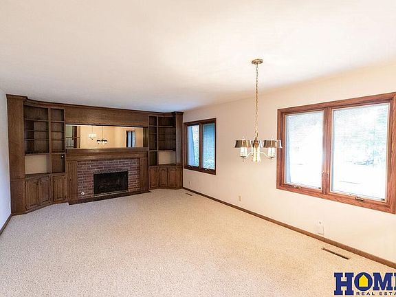 4th image of 720 Hazelwood Dr