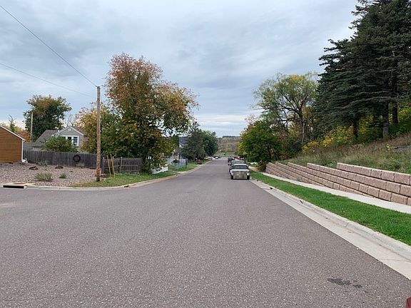 5th image of 101 3rd St