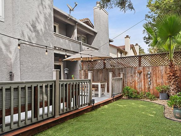 3rd image of 147 Francis Circle