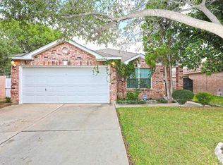 10503 Savitee Dr, Laredo, TX 78045