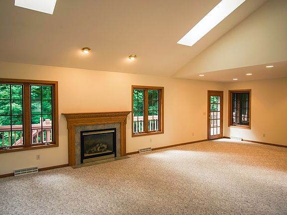 3rd image of 4175 Kaitlin Dr