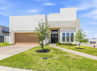 701 Ocio Dr, Laredo, TX 78045