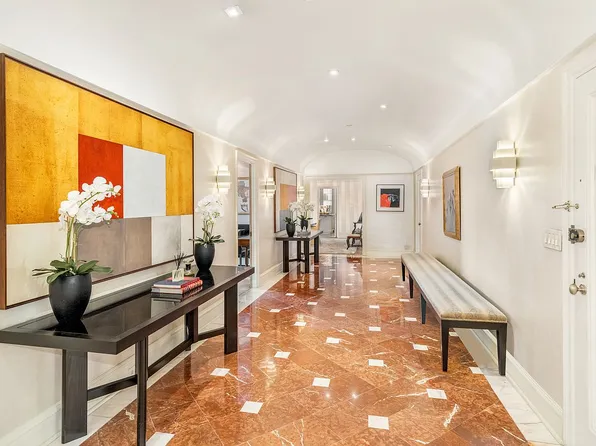 888 Park Ave APT 6A, New York, NY 10075