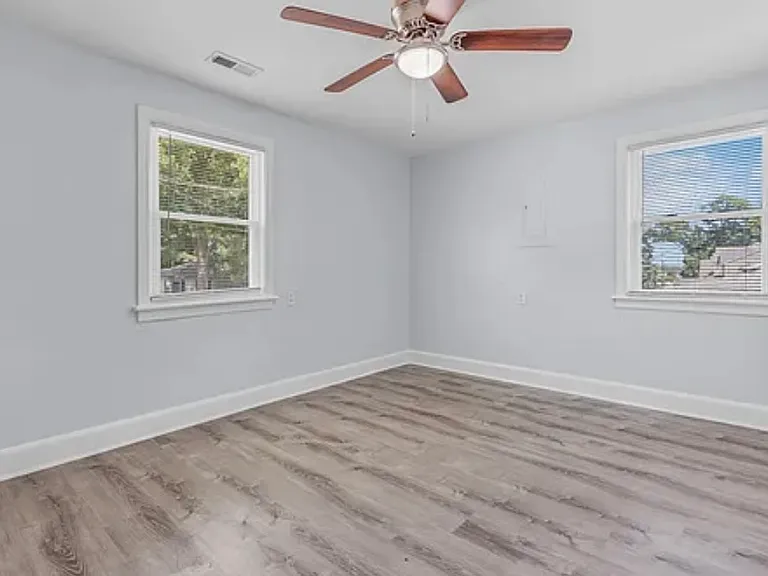 5001 Krick St #3 — Photo 8