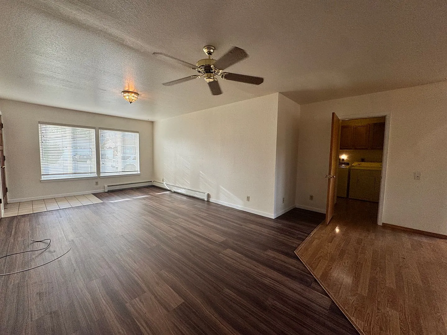 445 N Spring St — Photo 4
