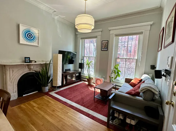 7 Dwight St APT 2, Boston, MA 02118