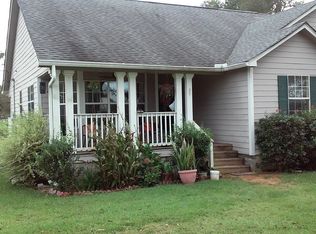 55 Sampson Rd, Laurel, MS 39443