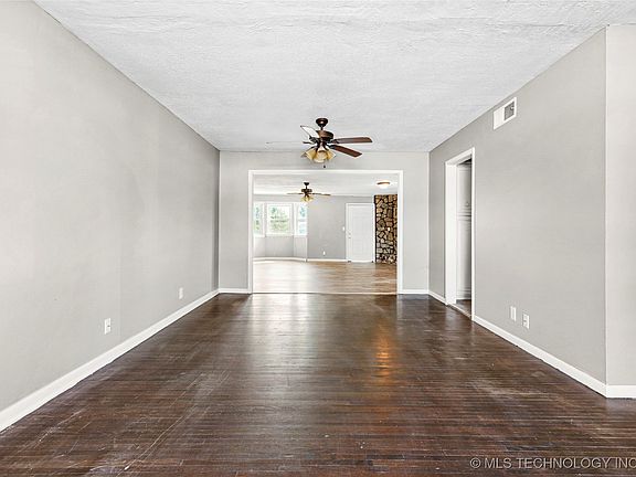 3rd image of 4855 S Maybelle Ave