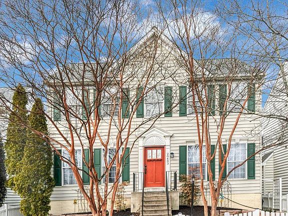 5th image of 20483 Hazleton Way