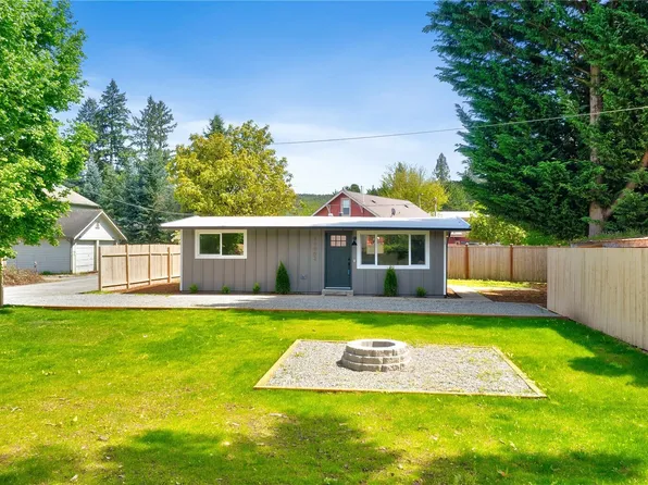 31952 W Bagwell Street, Carnation, WA 98014