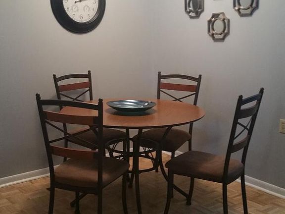 Informal Dining Area