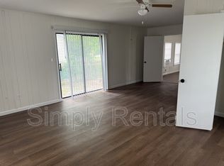 1206 Traders Rd, Greenville, TX 75402