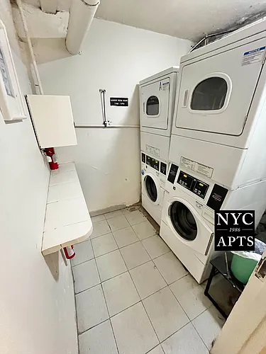 328 W 44th St #63 Photo 1