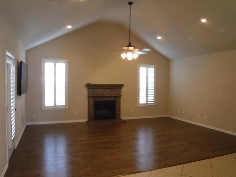 14932 Lone Spring Dr — Photo 9