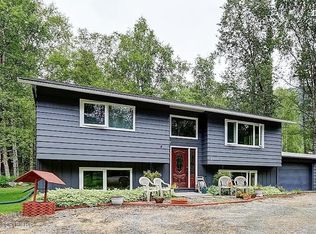 21423 Ginger Lee Dr, Chugiak, AK 99567