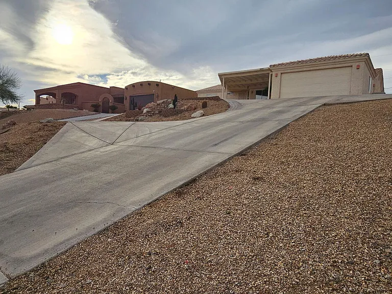 3051 Simitan Dr — Photo 39