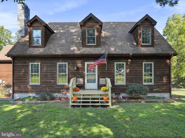 264 Hill Top Dr, Capon Bridge, WV 26711