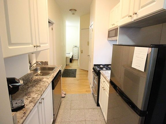 2nd image of 406 E 64th St #5F