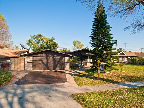 home is on cul de sac street...