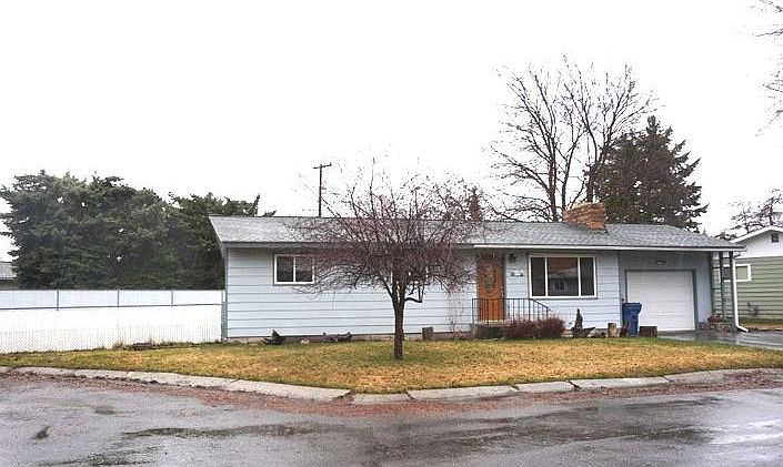 1st image of 17 Virginia Dr