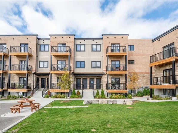 164 Heiman St #4B, Kitchener, ON N2M 0B8