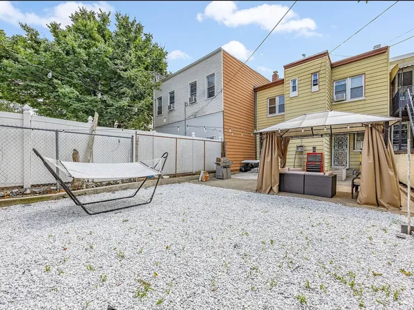 60-89 54th Street image 11 of 12