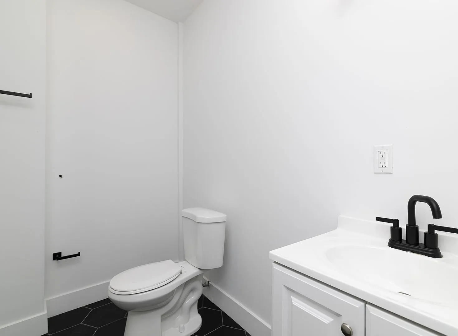 3033 West Diamond LLC — Photo 4