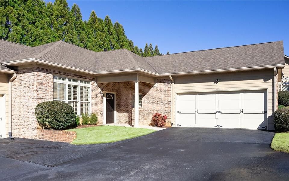 1st image of 530 Mount Park Dr #10
