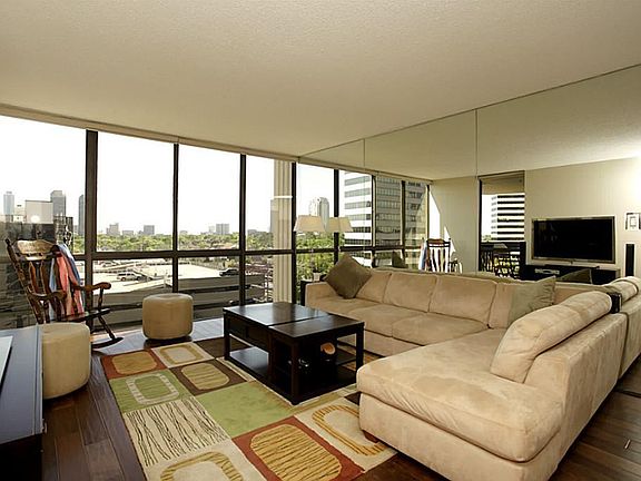 2nd image of 5001 Woodway Dr Unit 802