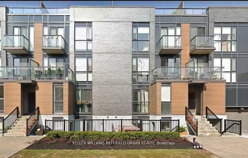 370 Wallace Ave #802