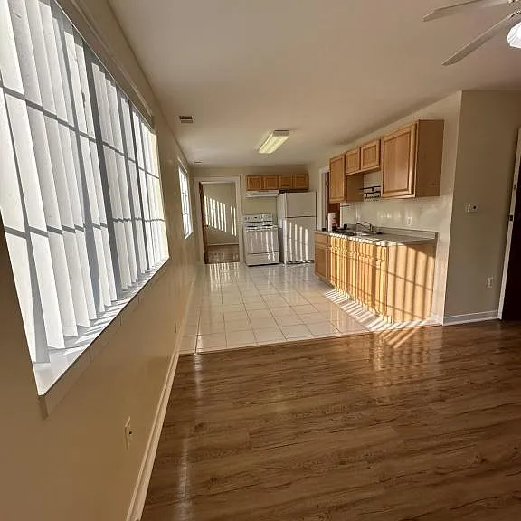 420 North St — Photo 20