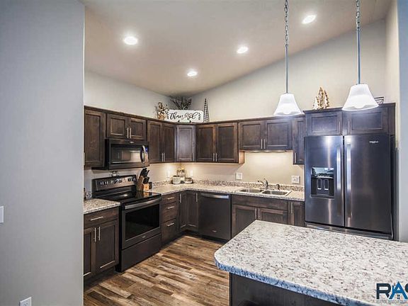 3rd image of 5802 S Bounty Pl