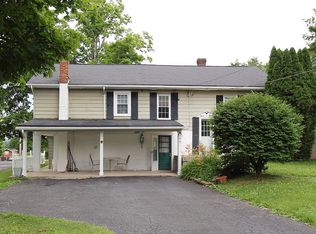 709 S Carlisle Ln, Altoona, PA 16602